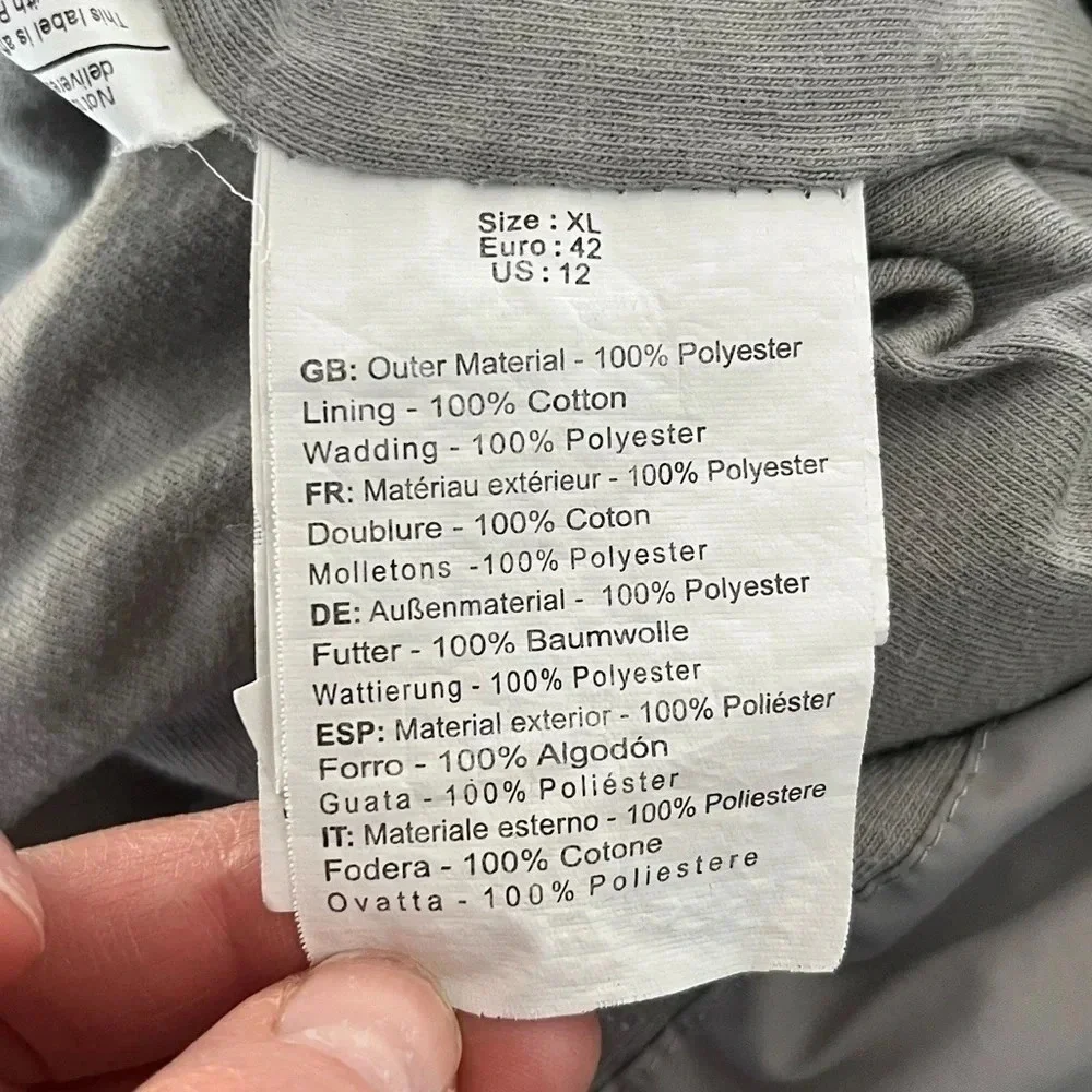 Bench/ Light grey vest/ Hidden zippered hood/ Size US X/L - Picture 12 of 16